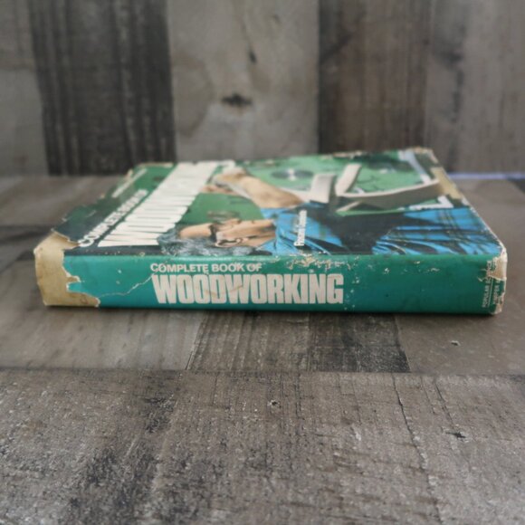 Complete Book of Woodworking by Rosario Capotosto 1978 A Popular Science Book - Picture 2 of 7